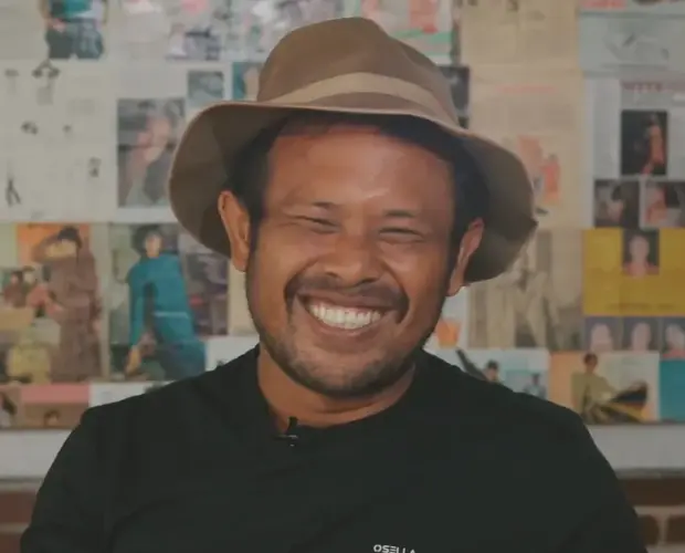 Yuliono Singsot, Seniman serba bisa di tandang dongeng kopi